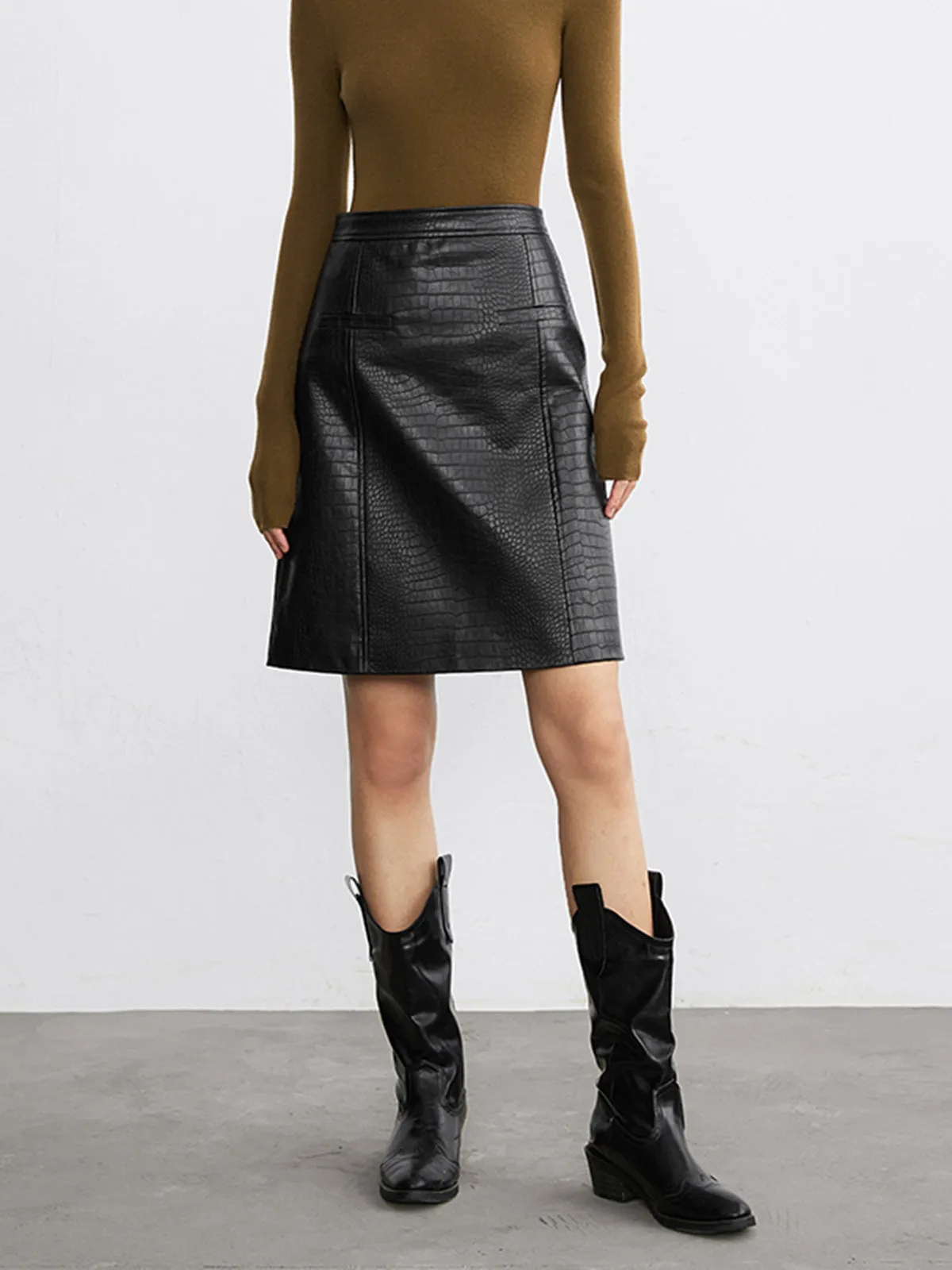 Textured Leather Graceful Mini Skirt