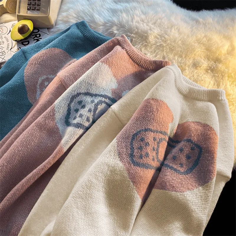 UNISEX Gamer Heart Printed Round Neck Knit Sweater